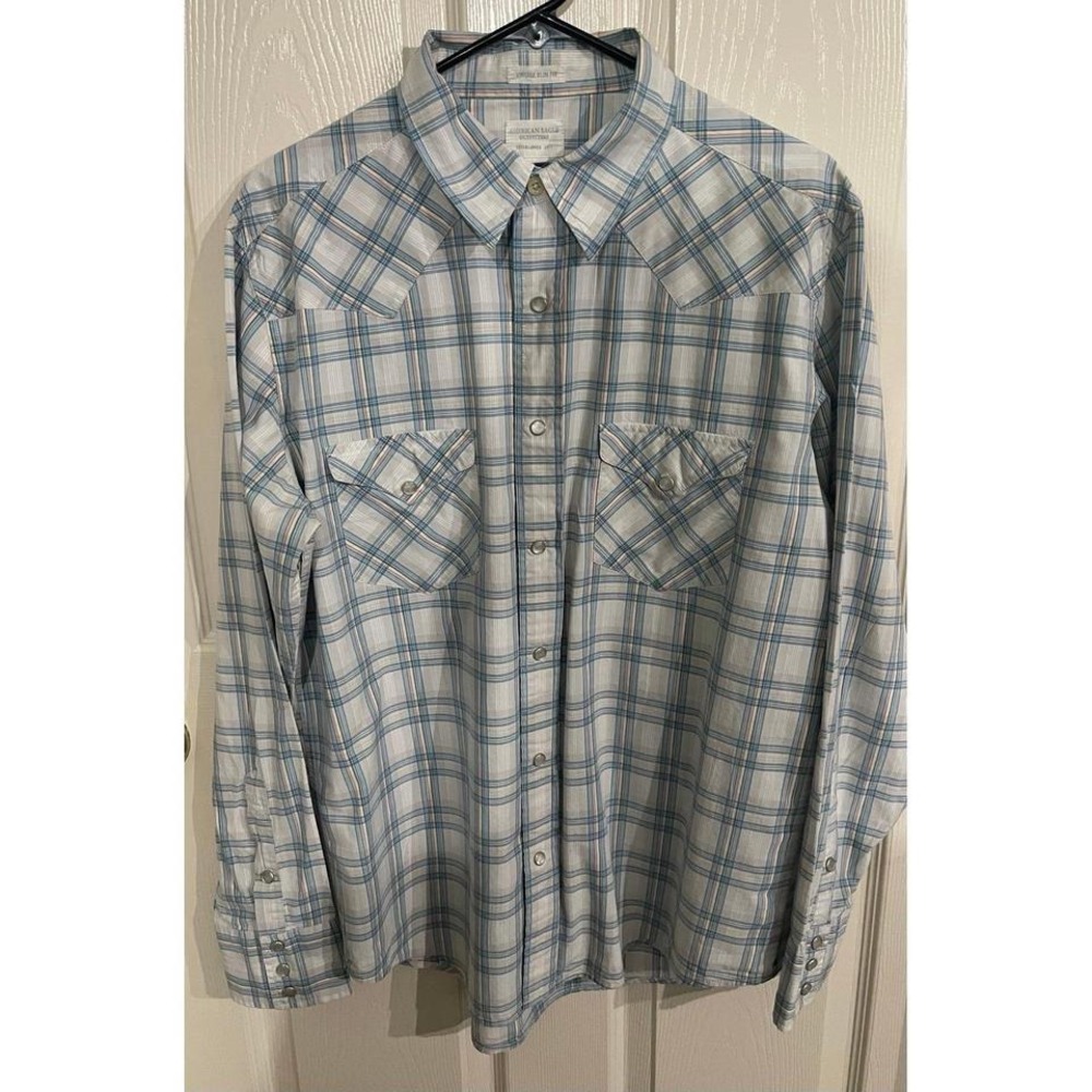 American Eagle Pearl Snap‎ Shirt